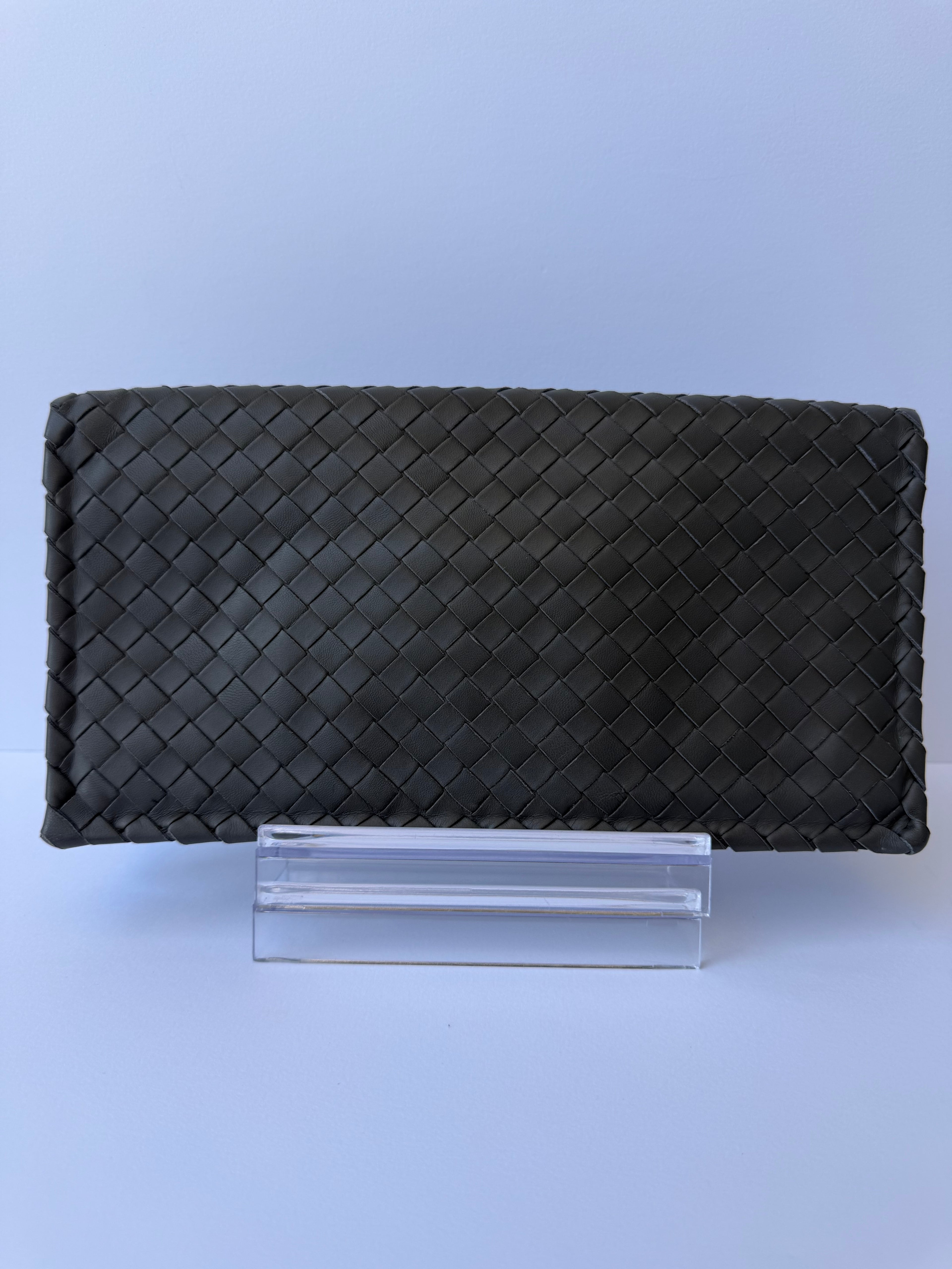 Bottega Veneta Turn Lock Clutch in Olive/Grey