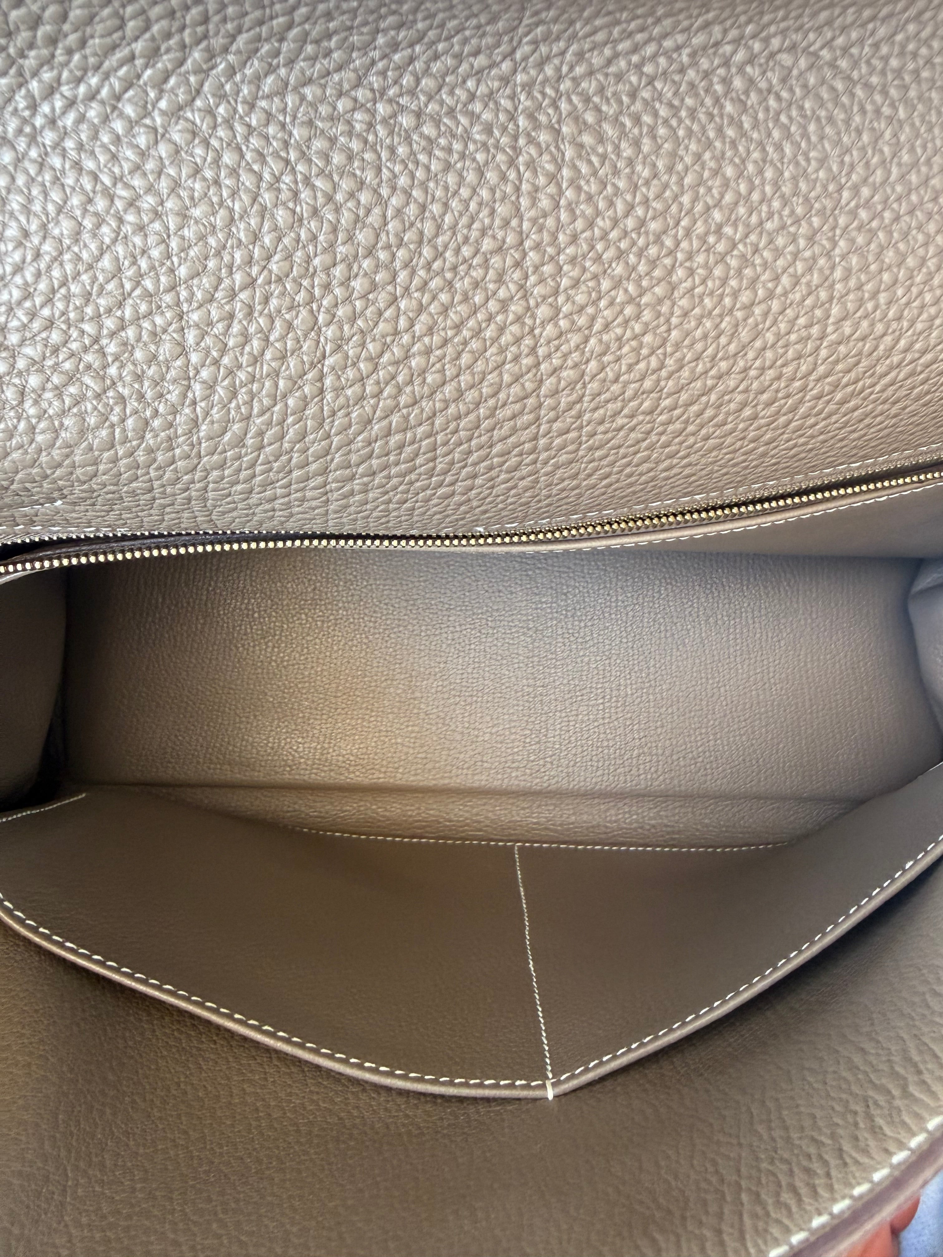 Hermès Kelly 32 Retourné in Étoupe Clemence with Gold Hardware