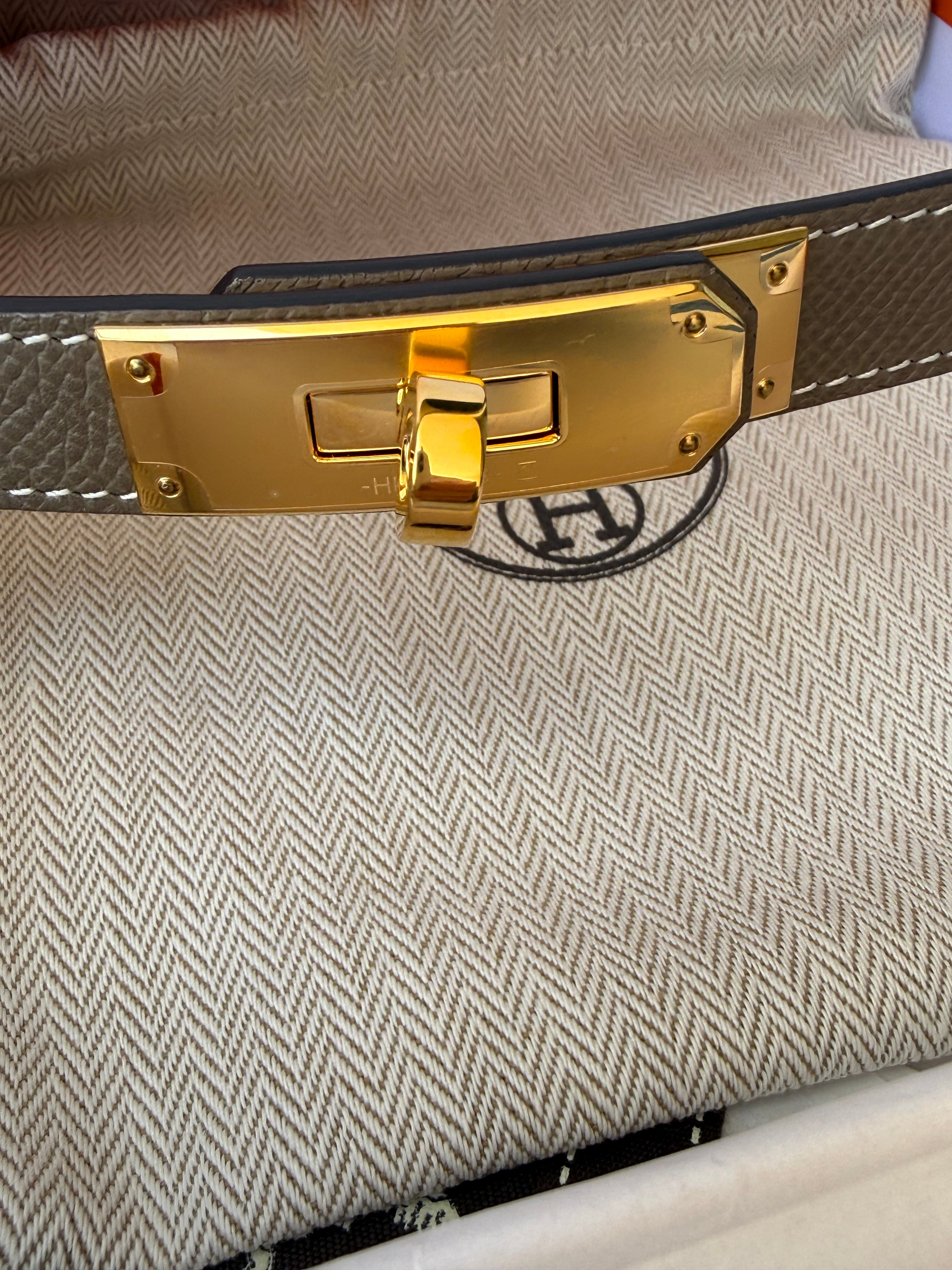 Hermès Kelly Belt in Etoupe & Gold Hardware