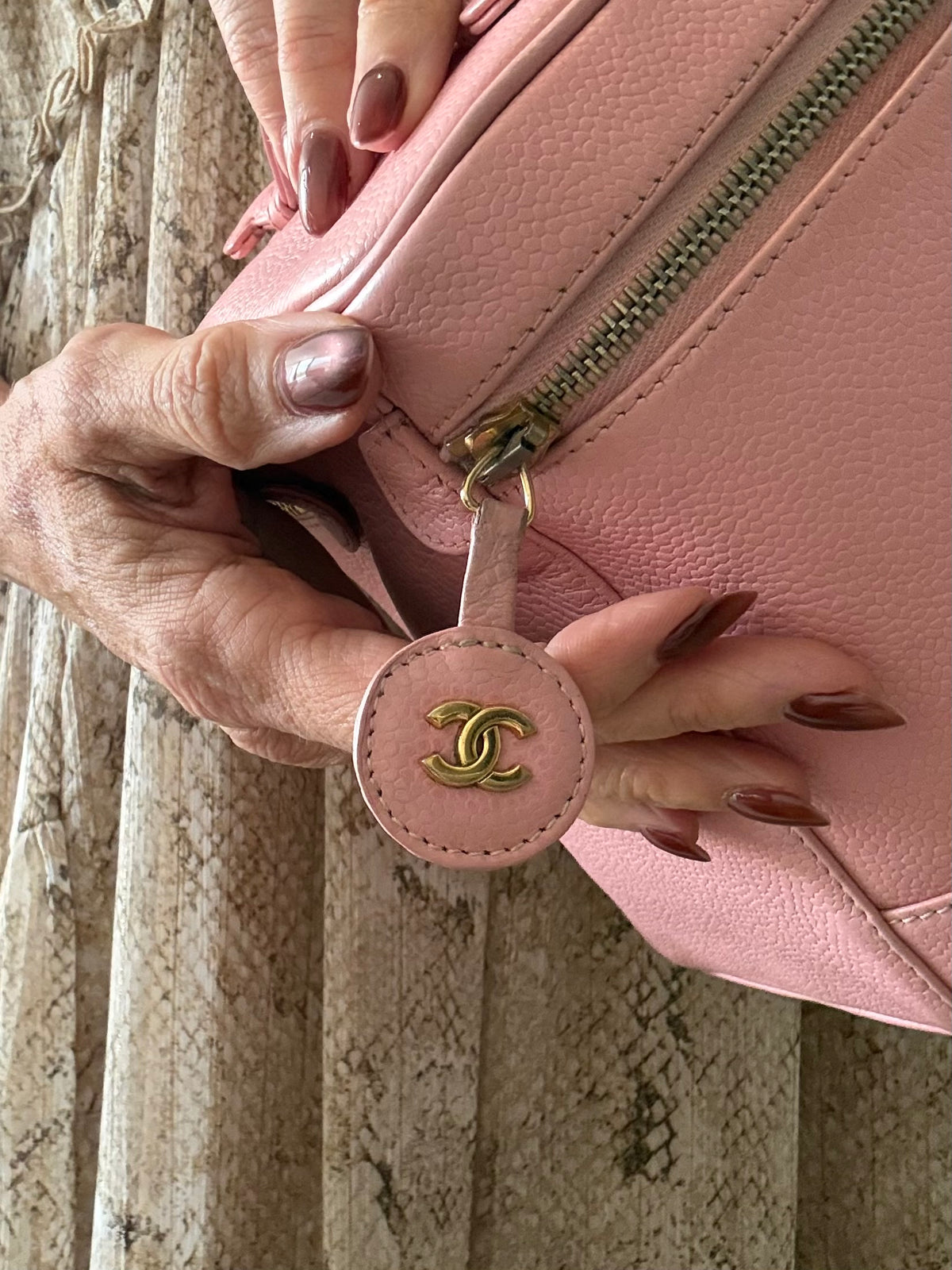 Chanel Vintage Timeless Vanity Case in Pink Caviar Leather